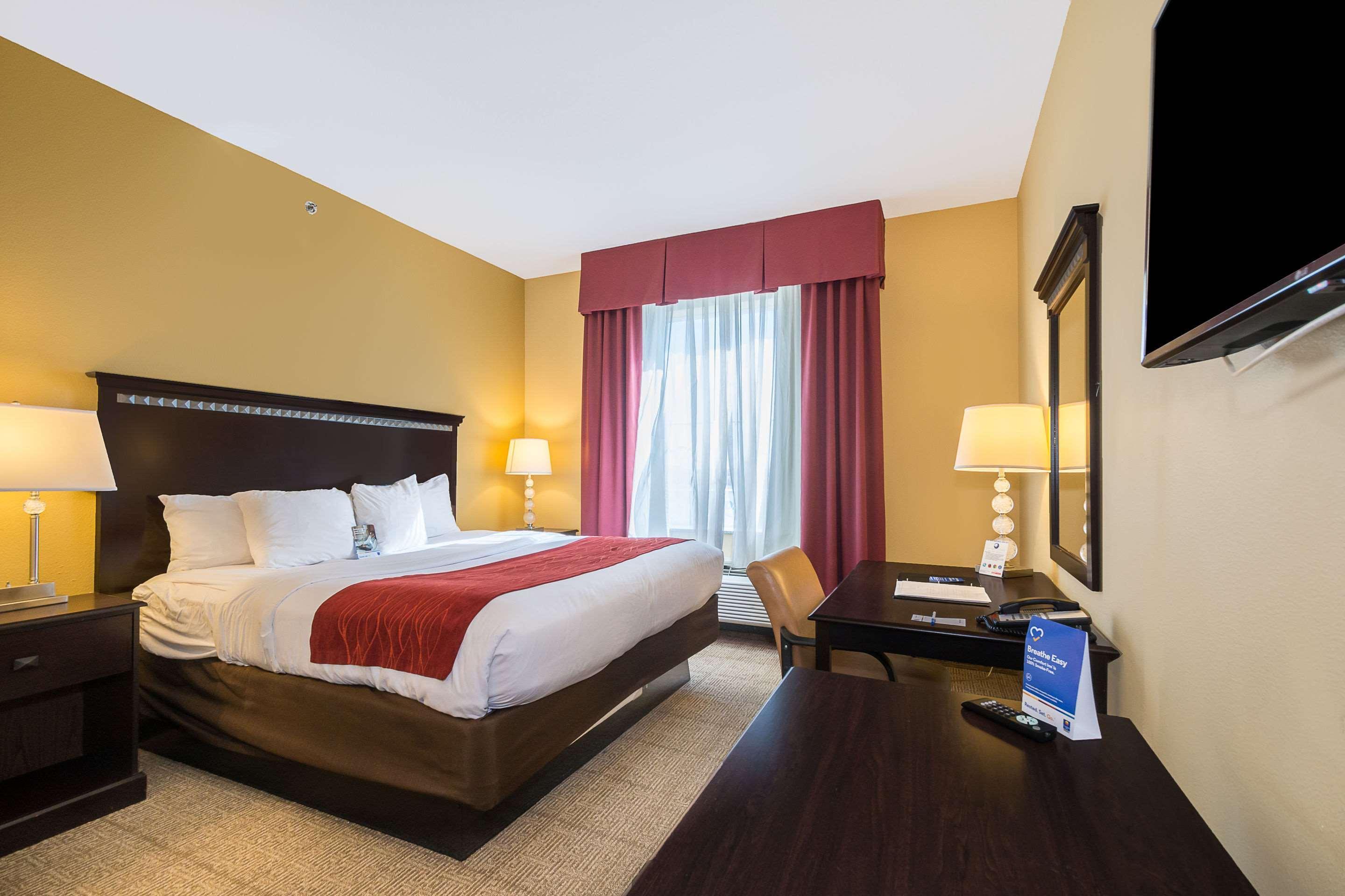 Comfort Inn & Suites Maingate South Davenport Buitenkant foto