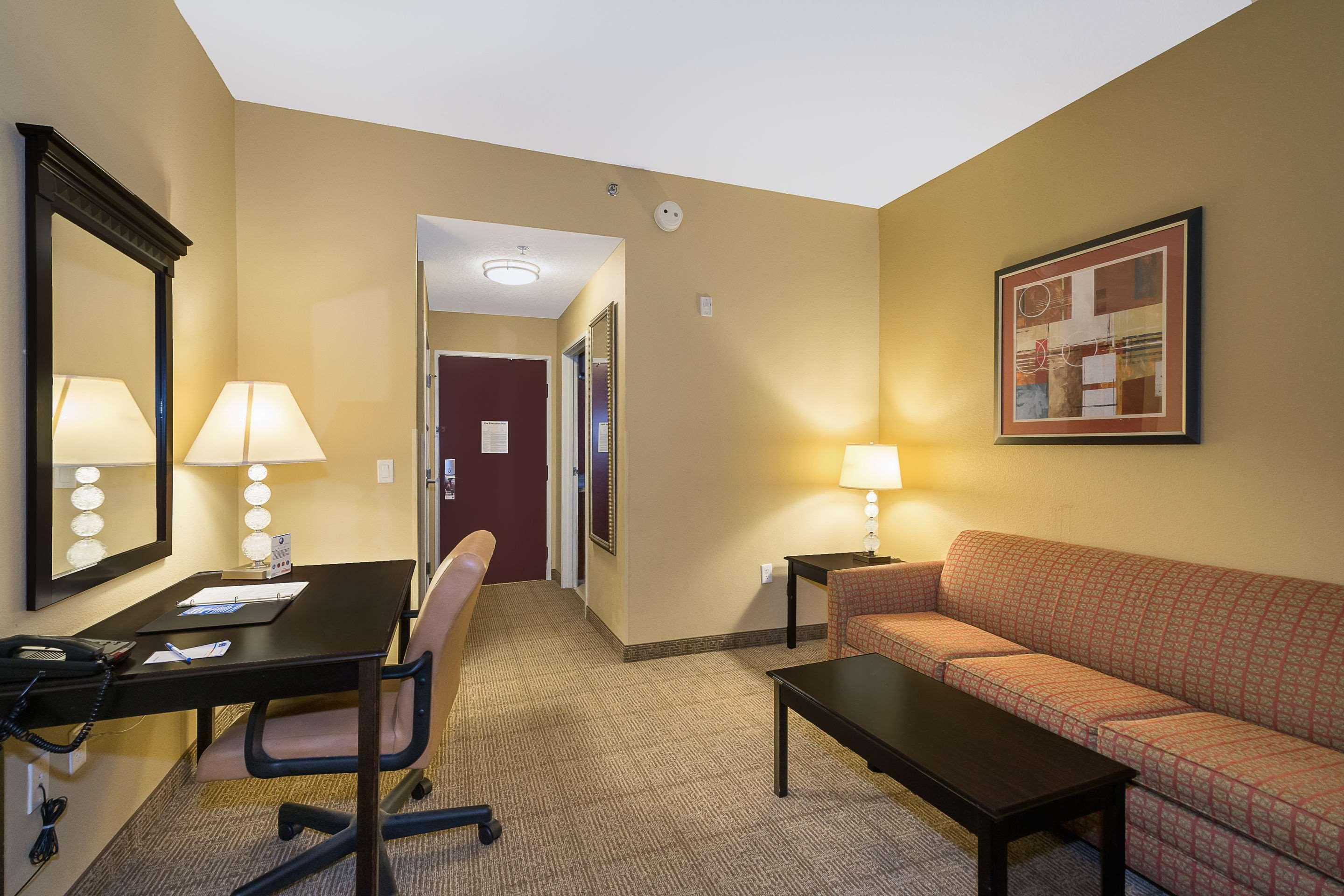 Comfort Inn & Suites Maingate South Davenport Buitenkant foto
